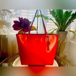 “Host Pick”KATE SPADE NEW YORK Tote Red